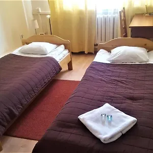 Hostel Na żurawiej, Warszawa